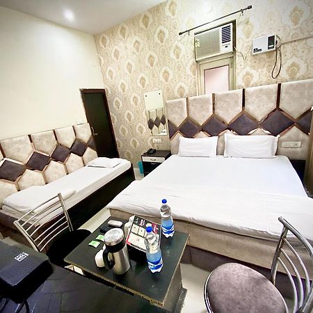 Swaran Hotel 암리차르 외부 사진