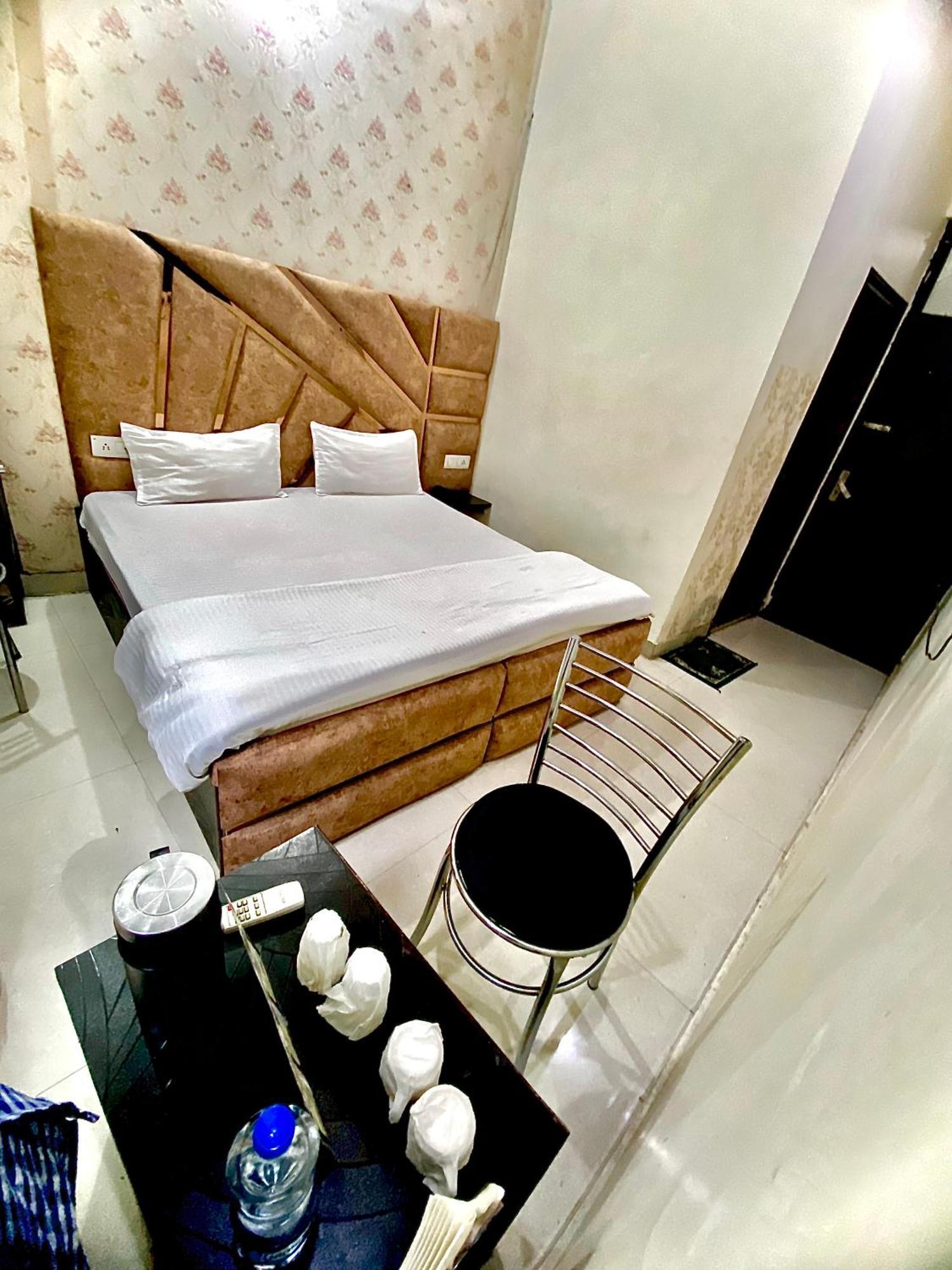 Swaran Hotel 암리차르 외부 사진